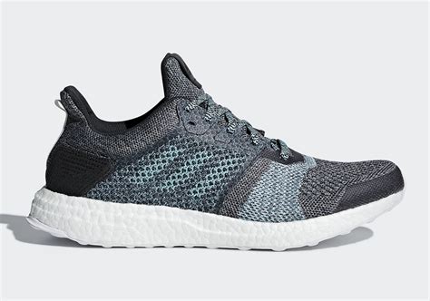 adidas ultra boost st damen schwarz|Adidas ultra boost parley indonesia.